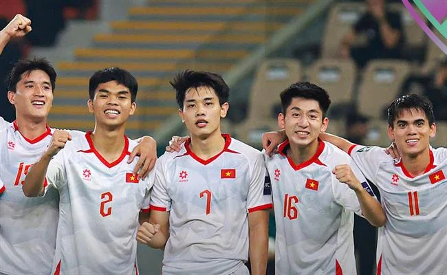 Đội ngũ hỗ trợ khách hàng 24/7